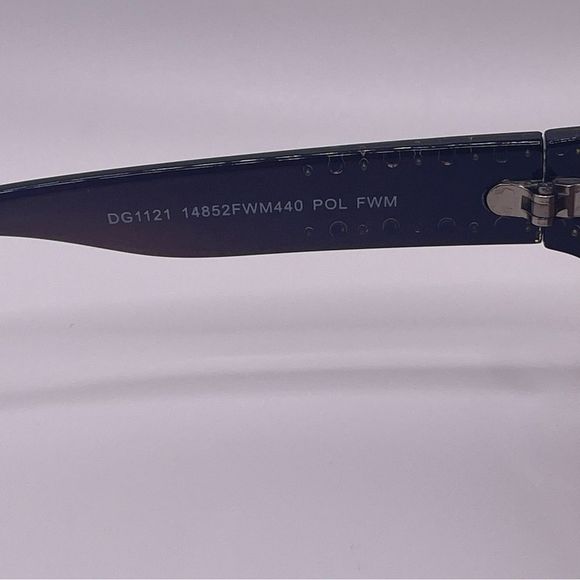 Foster Grant Polarized Brown to Blue Ombré with Rhinestones accents - Picture 4 of 11